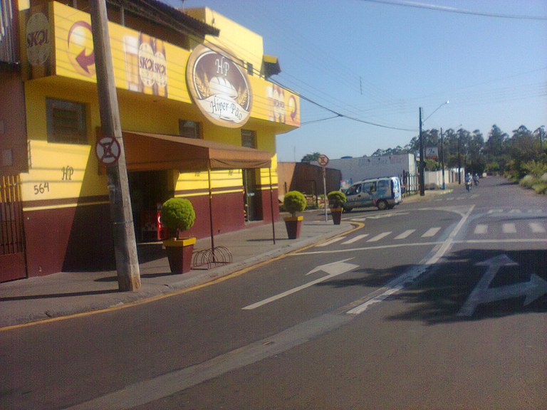 Mudança no trânsito traz prejuízo a comerciante da Cohab IV